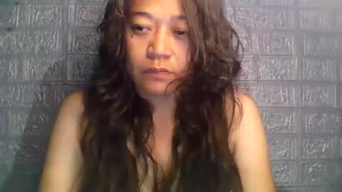Snapshot of pure_sweetasian chatting on 05.18.26 pure_sweetasian online show from 05.18.26