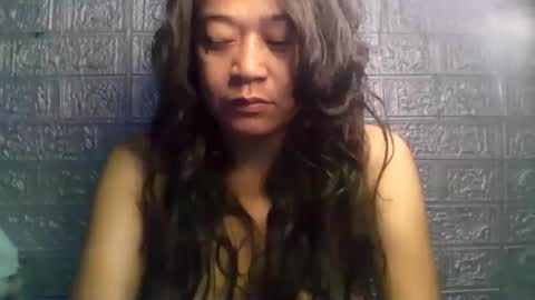 Snapshot of pure_sweetasian chatting on 05.19.26 pure_sweetasian online show from 05.19.26
