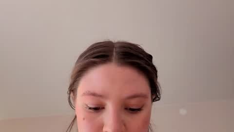 Snapshot of puree_eva chatting on 06.24.26 Eva online show from 06.24.26