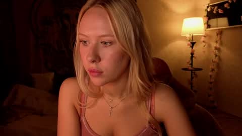 Megan online show from 04.20.26