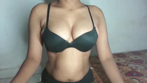 Snapshot of pureelove chatting on 03.02.26 Your love online show from 03.02.26