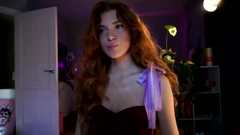 Snapshot of purple_baby chatting on 05.19.26 Sasha wait you here 6 of November. will celebrate my B- day online show from 05.19.26