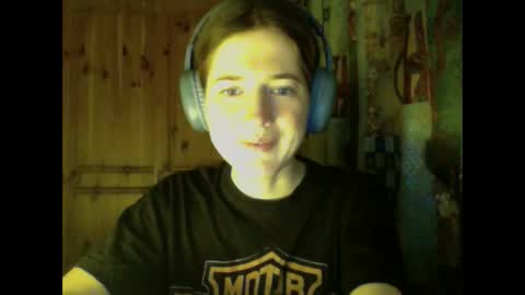 Snapshot of purple_cat55 chatting on 02.02.25 purple_cat55 online show from 02.02.25