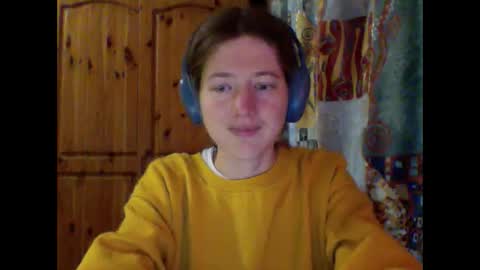 Snapshot of purple_cat55 chatting on 09.26.25 purple_cat55 online show from 09.26.25