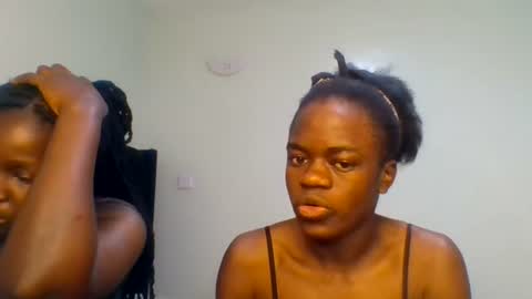 Snapshot of purple_honey2 chatting on 06.26.26 Honey online show from 06.26.26