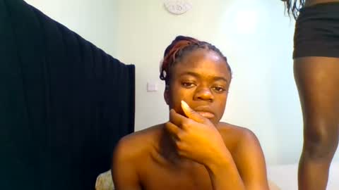 Snapshot of purple_honey2 chatting on 06.29.26 Honey online show from 06.29.26