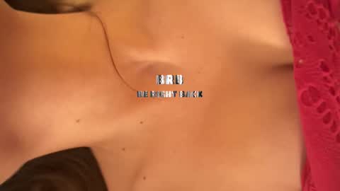 Snapshot of purple_opal chatting on 11.04.25 Vero online from Tuesday to Sunday online show from 11.04.25