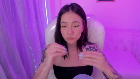 Anna  online show from 02.06.25