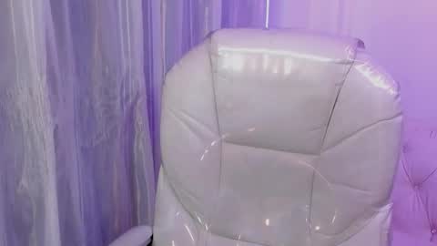 Anna  online show from 03.07.25