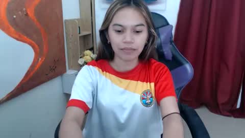 Snapshot of pussiswet_xx chatting on 05.31.26 jessy online show from 05.31.26
