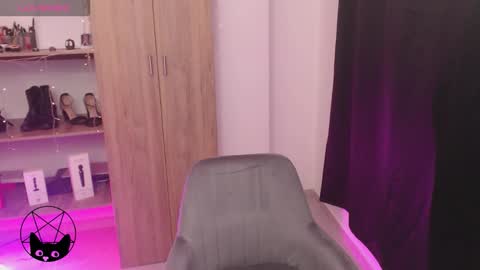 Mari online show from 03.23.26