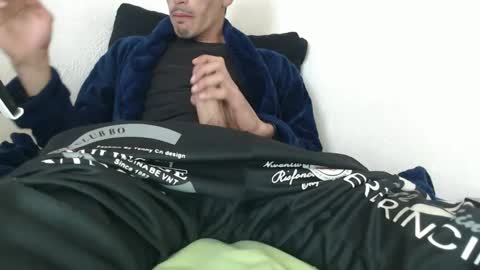 Snapshot of pussyhunterpt chatting on 01.31.25 Ruck Fules online show from 01.31.25