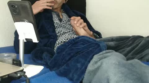 Snapshot of pussyhunterpt chatting on 02.06.25 Ruck Fules online show from 02.06.25