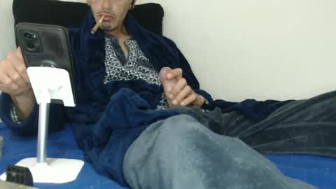 Snapshot of pussyhunterpt chatting on 02.09.25 Ruck Fules online show from 02.09.25