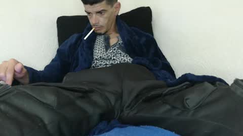 Snapshot of pussyhunterpt chatting on 02.15.25 Ruck Fules online show from 02.15.25