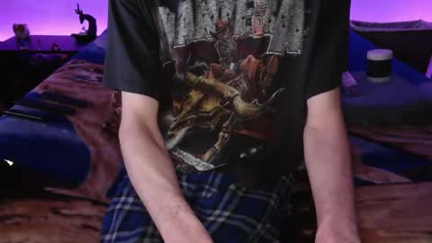 Snapshot of pussylover2182 chatting on 02.13.25 pussylover2182 online show from 02.13.25