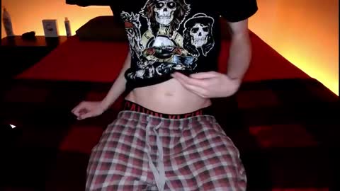 pussylover2182 online show from 03.26.26