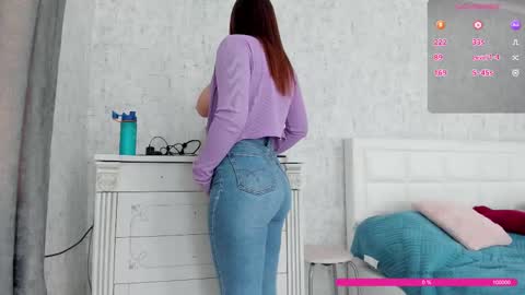 Snapshot of pussysweet9 chatting on 02.22.25 Love online show from 02.22.25
