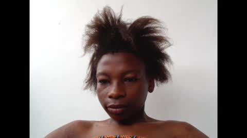 Snapshot of pussyxxjuice chatting on 10.11.25 pussyxxjuice online show from 10.11.25
