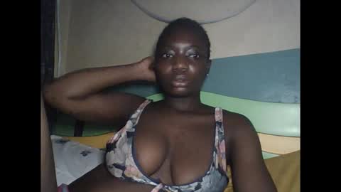 Snapshot of pweedy_ora chatting on 10.10.25 ora online show from 10.10.25