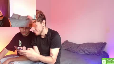 Snapshot of pyxis_ chatting on 02.06.26 Milan Elian online show from 02.06.26