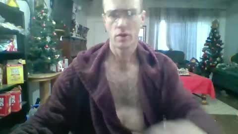 Snapshot of q2phq2ph chatting on 11.16.25 q2phq2ph online show from 11.16.25