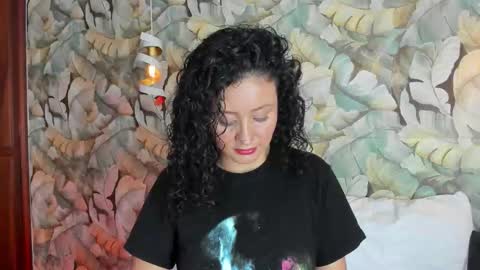 qadeshh  online show from 10.13.25