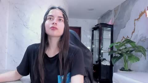 Qetsyah online show from 04.02.26