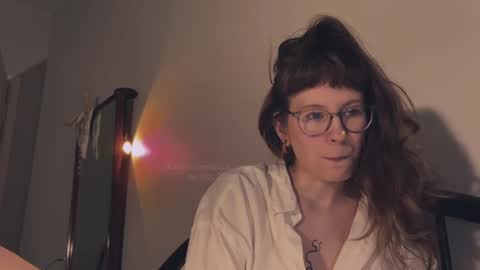    online show from 01.10.25