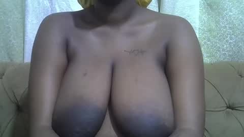 queeen online show from 02.22.26