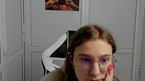 Amelie online show from 04.04.26