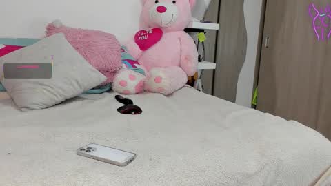 Snapshot of queen_antonella_oficial chatting on 02.03.26 QUEEN ANTONELLA online show from 02.03.26