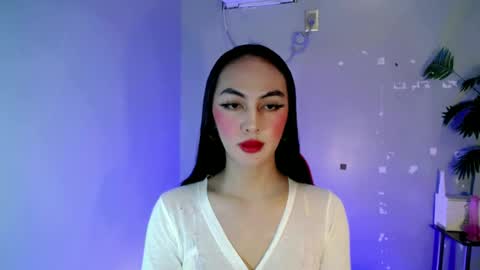 Snapshot of queen_danaya chatting on 06.19.26 queen_danaya online show from 06.19.26