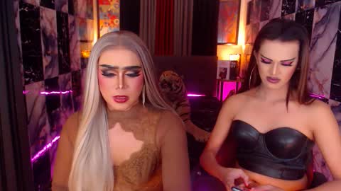 Snapshot of queen_destroyerx chatting on 01.07.26 MAGDA online show from 01.07.26