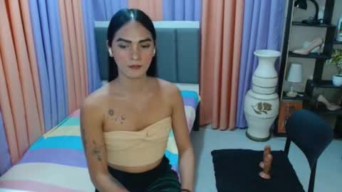 Snapshot of queen_dyosa chatting on 09.22.25 Queen Dyosa online show from 09.22.25