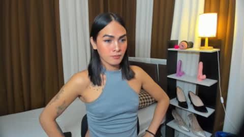 Snapshot of queen_dyosa chatting on 10.19.25 Queen Dyosa online show from 10.19.25