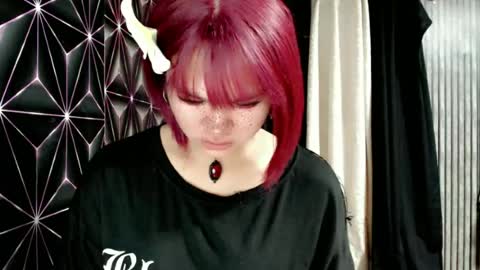 Snapshot of queen_elicktra chatting on 06.26.26 JOY online show from 06.26.26