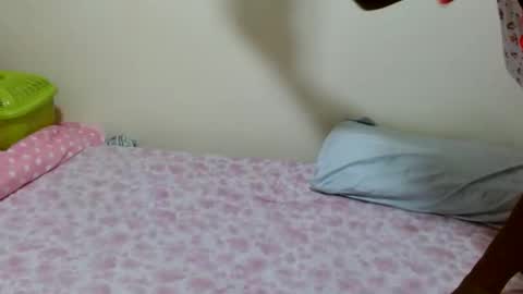 queen ema online show from 03.18.26