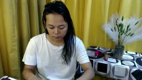 queen_ennah online show from 06.21.26