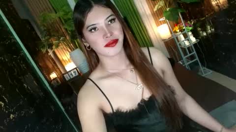 Kendal  online here from 6am-3pm philippine time online show from 12.16.25