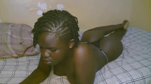 queen_latasha online show from 04.05.26