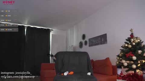 queen_leylla online show from 01.07.25