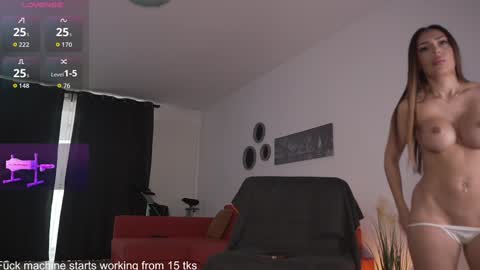 queen_leylla online show from 02.02.26