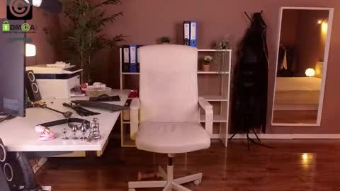 Mistresss Manifest online show from 09.27.25