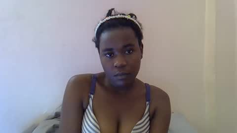 queen_sly online show from 10.15.25