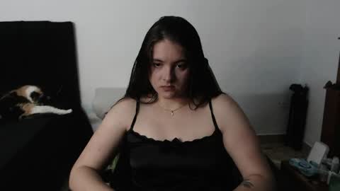 Queen Val online show from 04.20.26