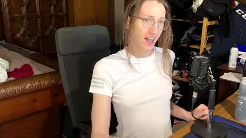 Aria TLoak online show from 04.17.26