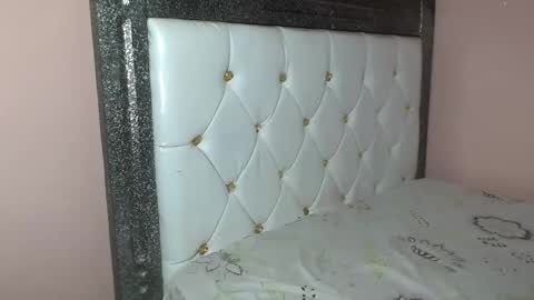 queenchloe1 online show from 04.13.26