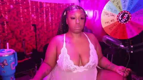 Queen Cherise Roze online show from 05.26.26