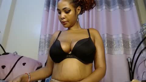 Snapshot of queendelicious1 chatting on 02.25.25 faithdoris online show from 02.25.25